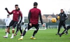 eddie-howe-anseia-por-novos-rostos-no-desatualizado-time-do-newcastle