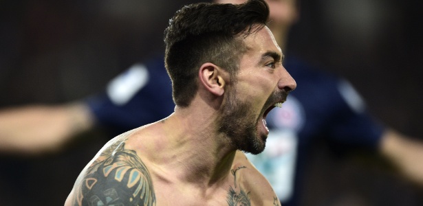 selecao-chinesa-supera-rivais-e-afasta-lavezzi-do-psg,-diz-jornal-frances