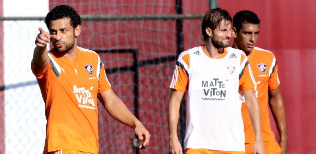contra-o-madureira,-fluminense-tera-onze-titular-“ideal”-pela-primeira-vez-em-2016